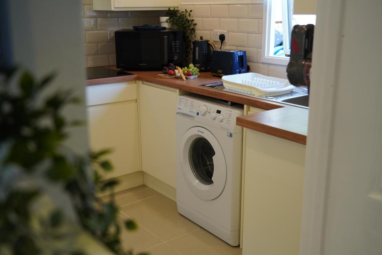 Cosy 1 Bed Garden Lodge Close To Nottingham City Centre - Free Parking & Wifi Eksteriør bilde