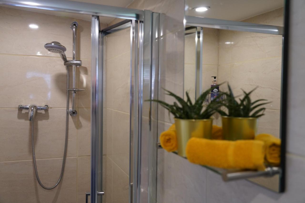 Cosy 1 Bed Garden Lodge Close To Nottingham City Centre - Free Parking & Wifi Eksteriør bilde